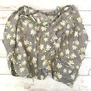 Boppy Nursing Cover Gray White Floral Womens Baby Feeding Accessories Flowers